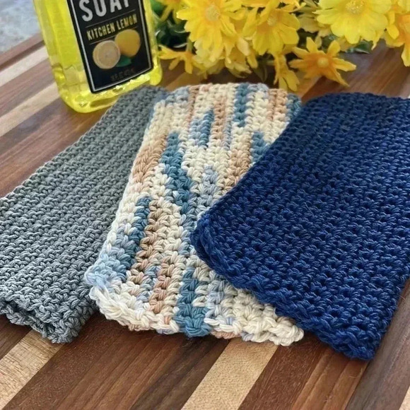 100% Cotton Handmade Washcloth, Set of 3 - Picture 3 of 10